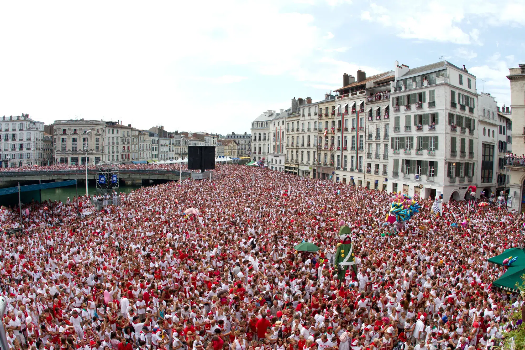 bayonne festif