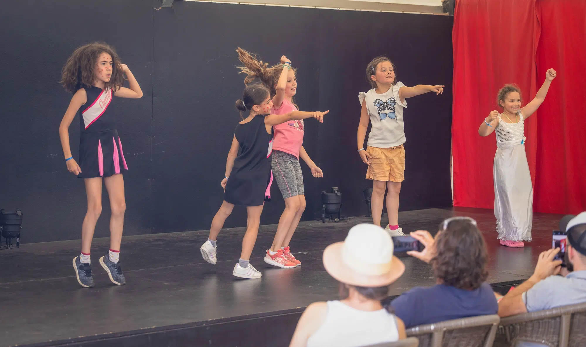 camping avec animations pays basque spectacle de danse