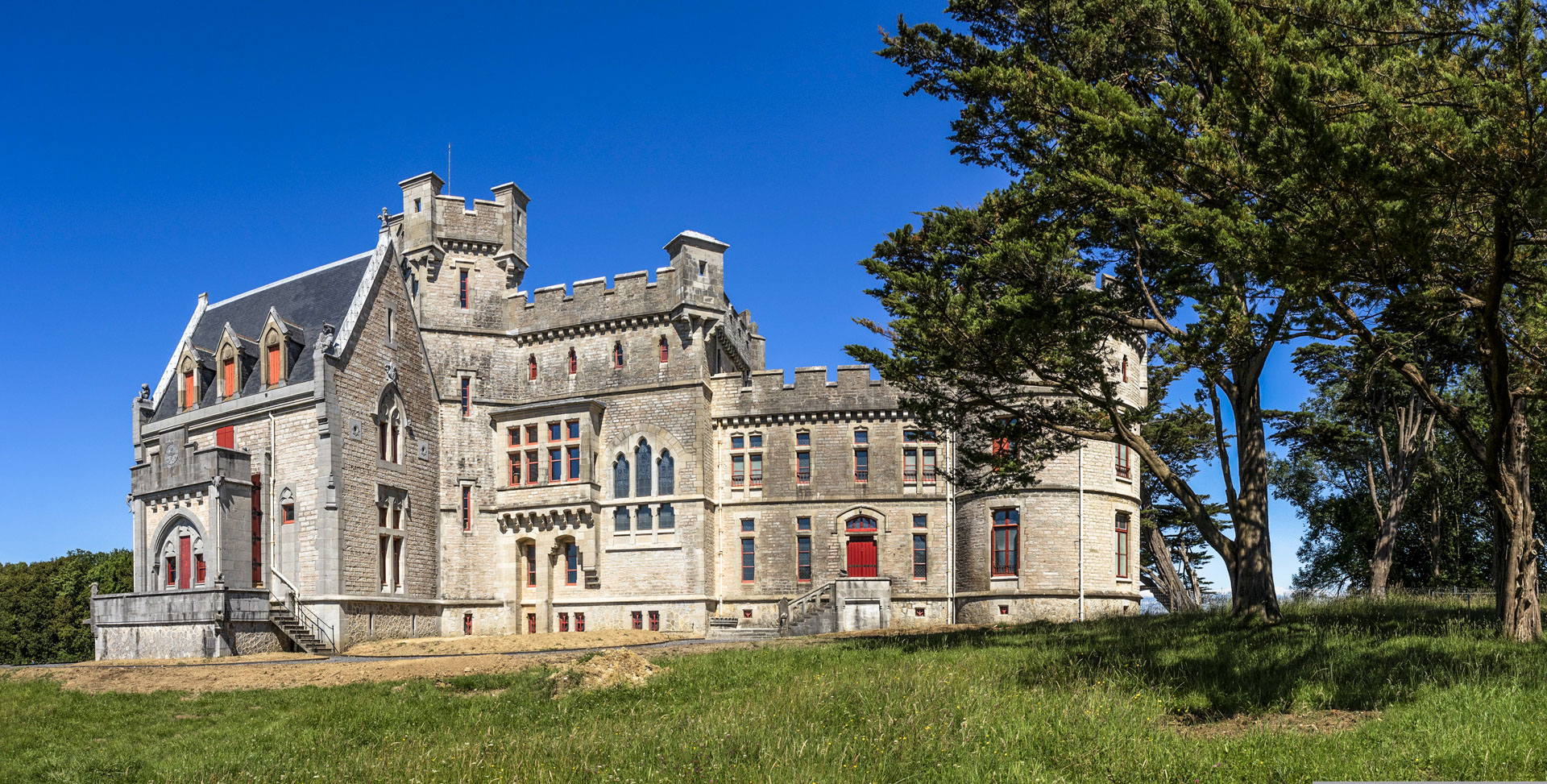 chateau hendaye