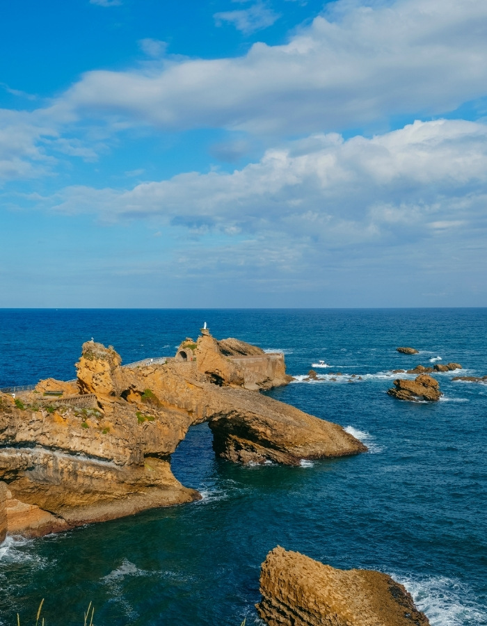 le rocher de la vierge