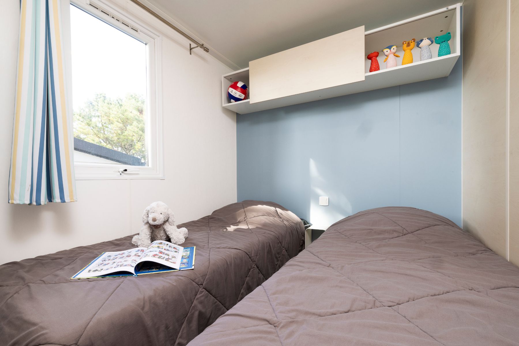 location mobil home lafitenia grand confort chambre enfants